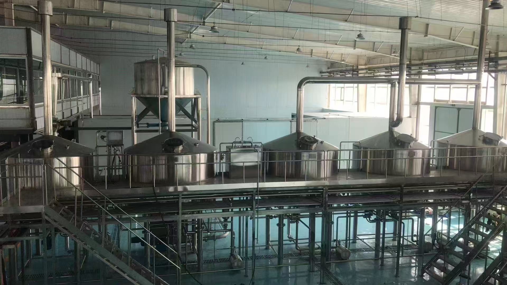 遂川精酿啤酒设备厂—精酿啤酒设备主要生产工艺与核心技术